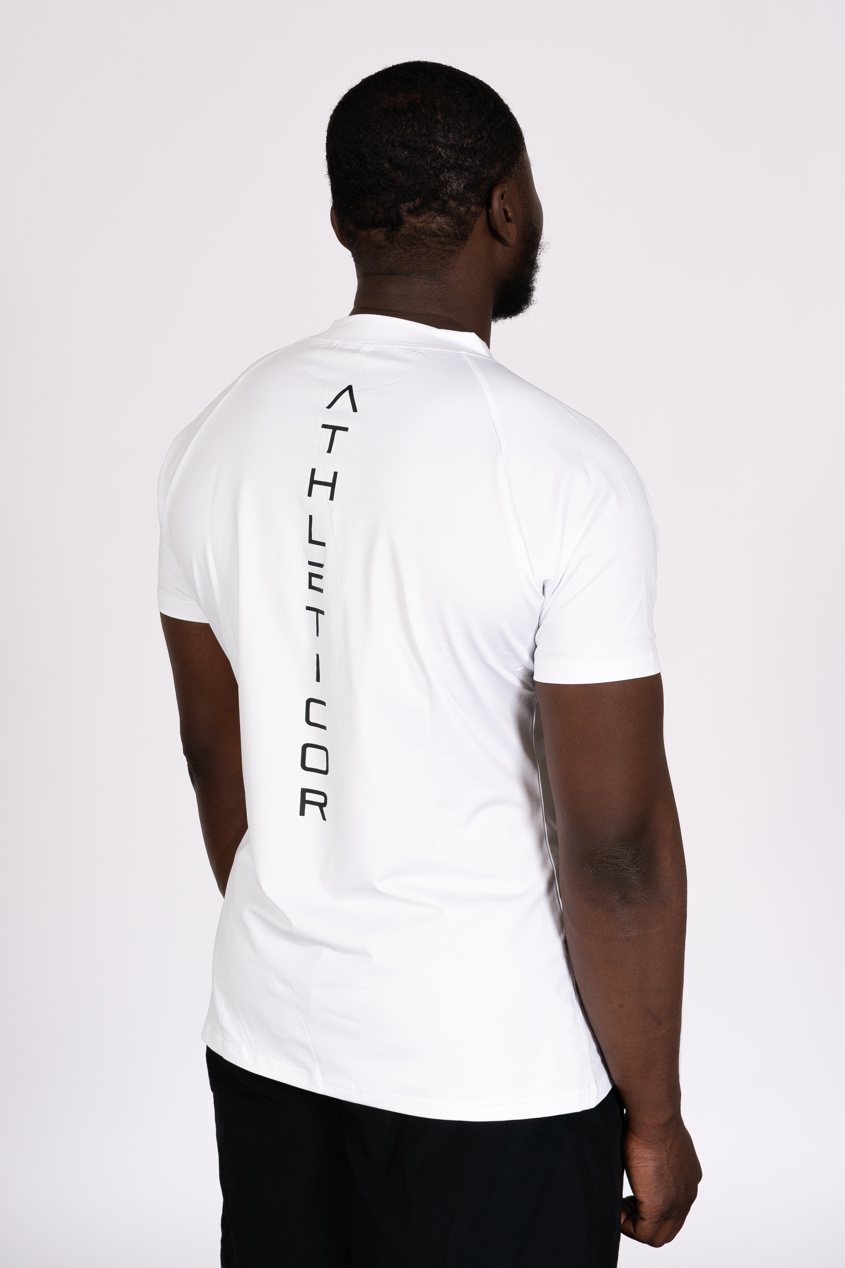 Momentum Fit White T-shirt – Athleticor